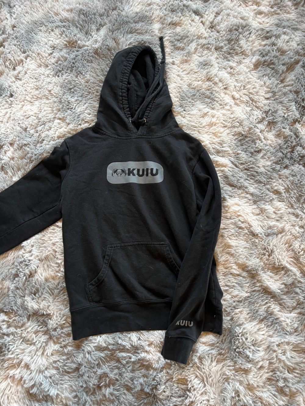KUIU Black Logo Hooded Pullover